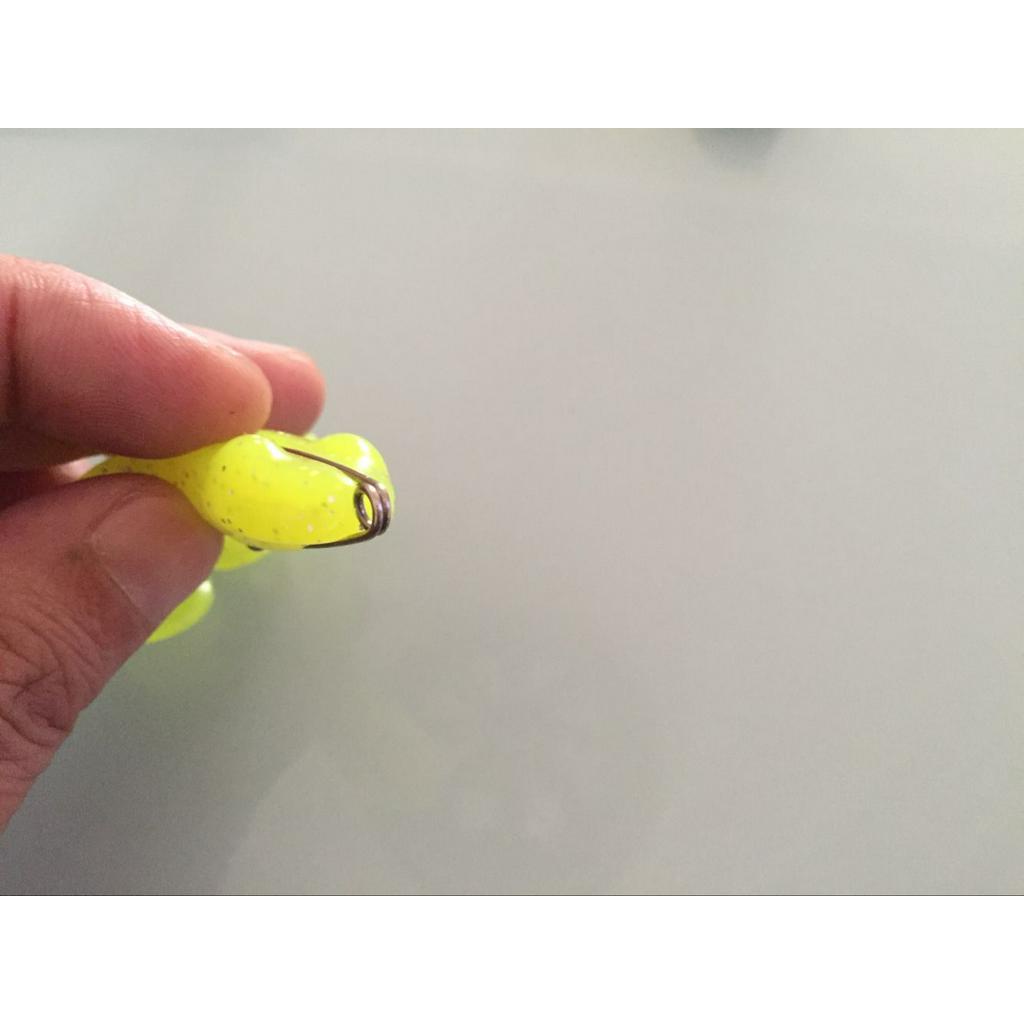 Mồi Câu Cá Nhân Tạo Hình Hai Con Ếch Có Lưỡi Câu Sắc Bén Cho Bass Pike Musky Snakehead