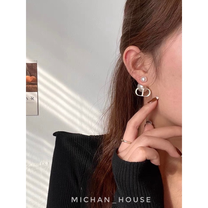 Hoa tai đính ngọc trai nhân tạo sang trọng, cá tính