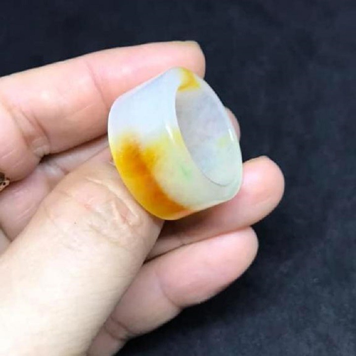 NHẪN CÀN LONG MÀU TỨ QUÝ