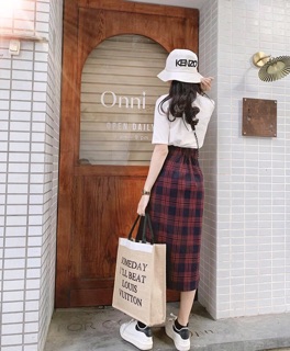 Set váy vintage váy kẻ áo phông