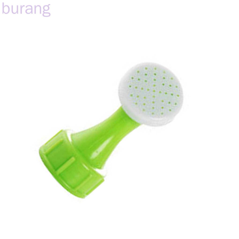 Đầu vòi phun nước gắn chai lọ tưới cây tiện lợi
