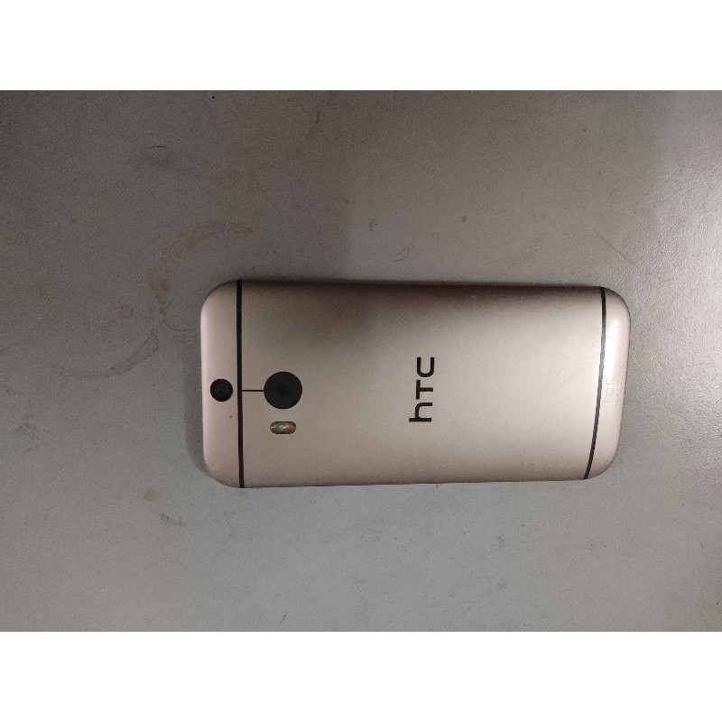 Điện thoại HTC One M8, ram 2g, bộ nhớ 32g, có 4g LTE