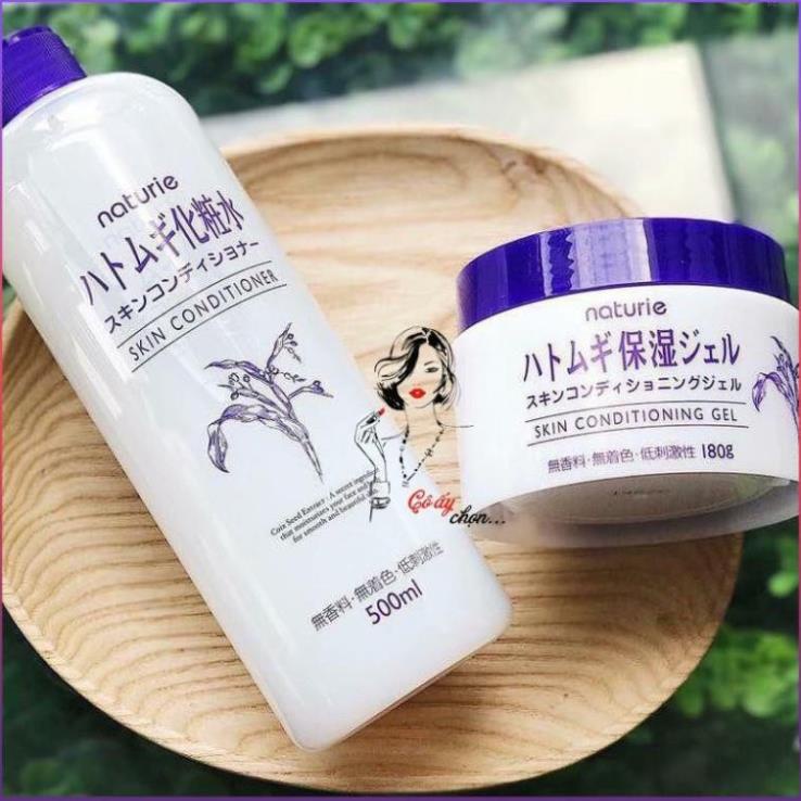 Kem dưỡng ẩm Naturie 180g chiết xuất hạt ý dĩ Nhật Skin Conditioning Gel | BigBuy360 - bigbuy360.vn