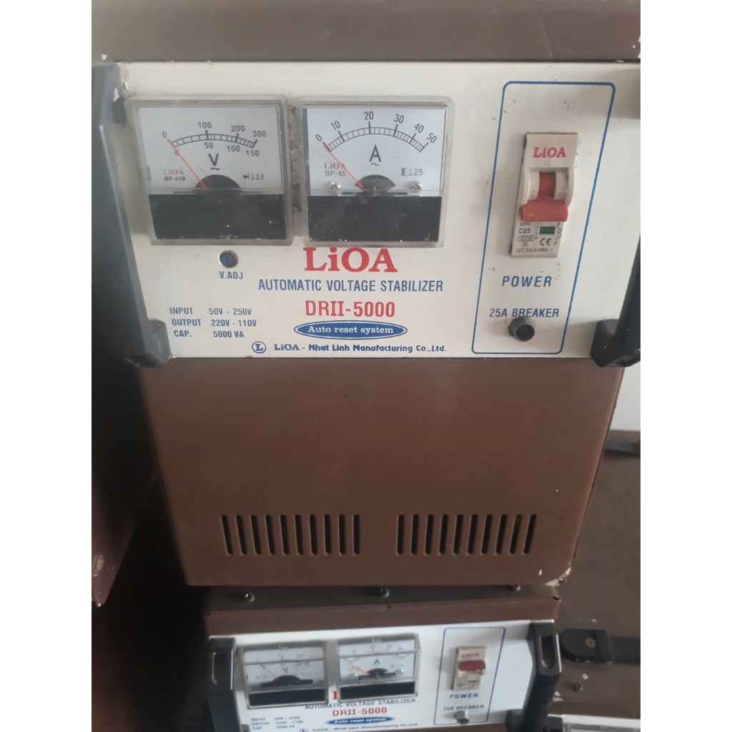 ổn áp  lioa cũ 5kw giải 90-250v