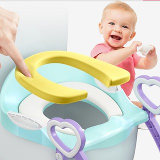 Ghế ngồi bồn cầu có thang vịn cho bé