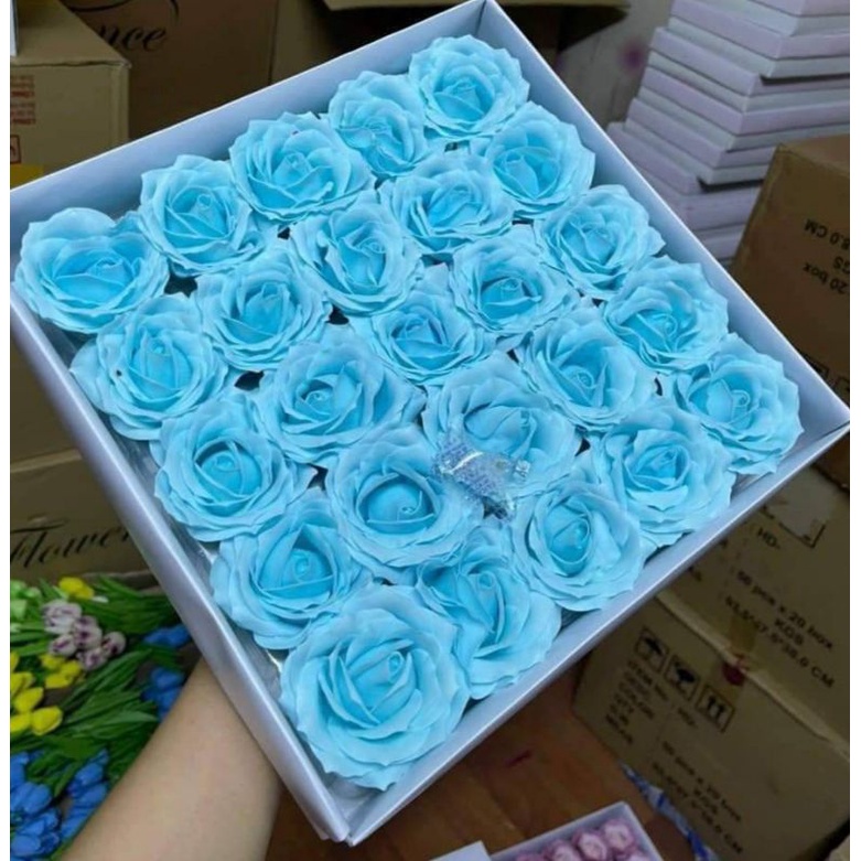 Hoa sáp 7 lớp, hộp 25 bông .phom to cánh cứng