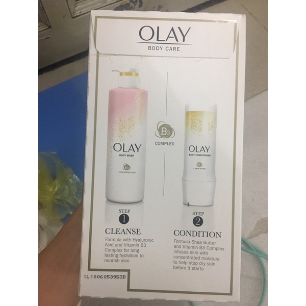 SỮA TẮM OLAY Body Wash 530ml và Xả DƯỠNG THỂ Olay Body Conditioner 236ml