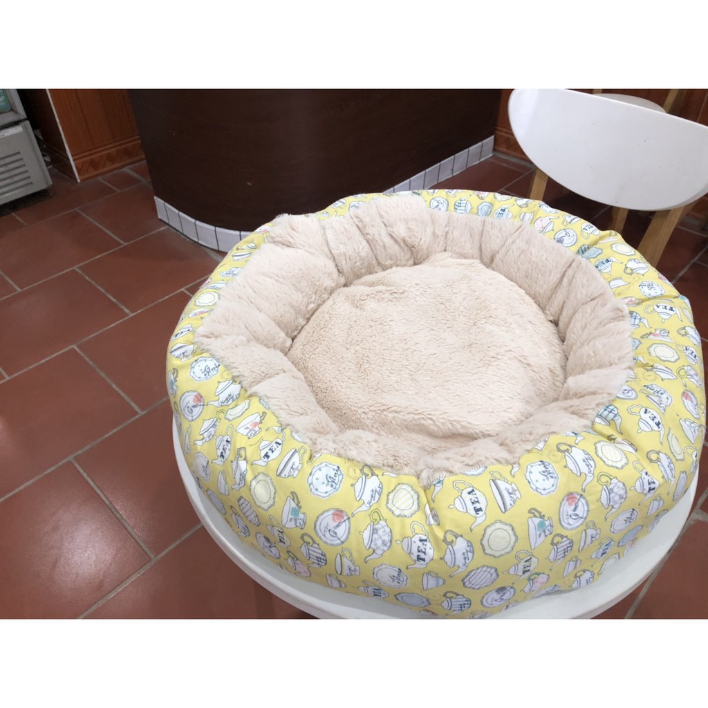 Nhà nằm có mái che hình tháp cho chó mèo, đệm nằm có sz lớn 10kg