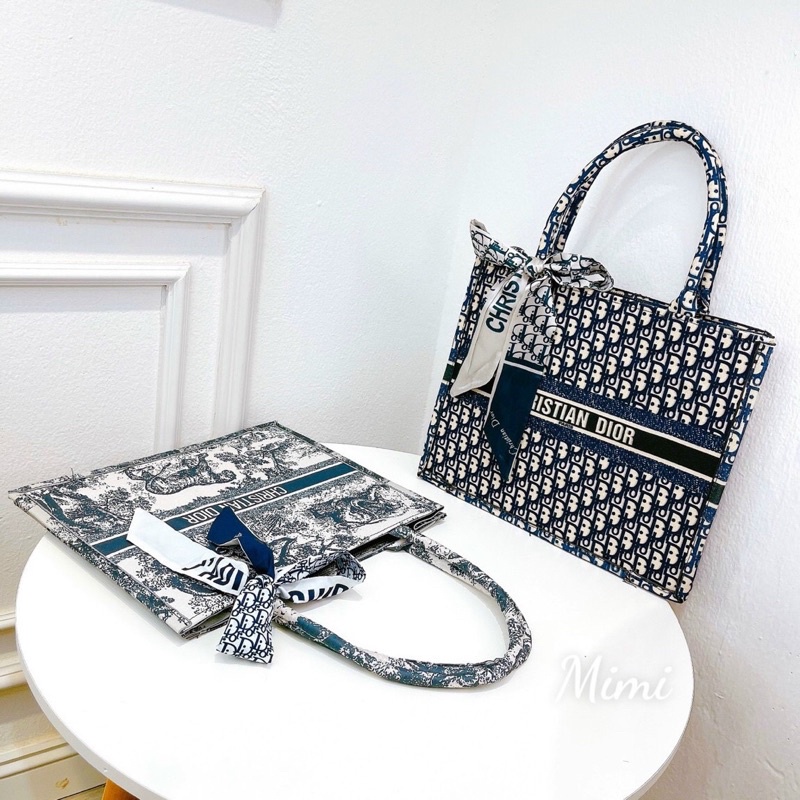Túi xách dáng công sở Christian kèm khăn size 35cm ❣️Freeship❣️