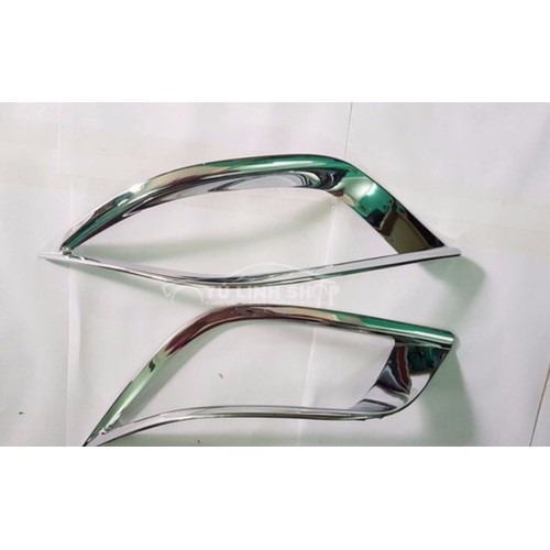 Ốp đèn gầm sau Vios 2014-2017 mạ crom 2 chi tiết