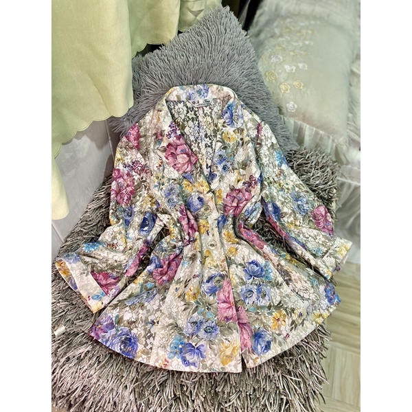 ❤️THANH LÝ ÁO KHOÁC 2hand(độ mới trên 90%,kéo qua xem thêm sp)