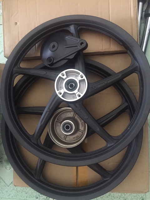 Bánh mâm zin honda s110