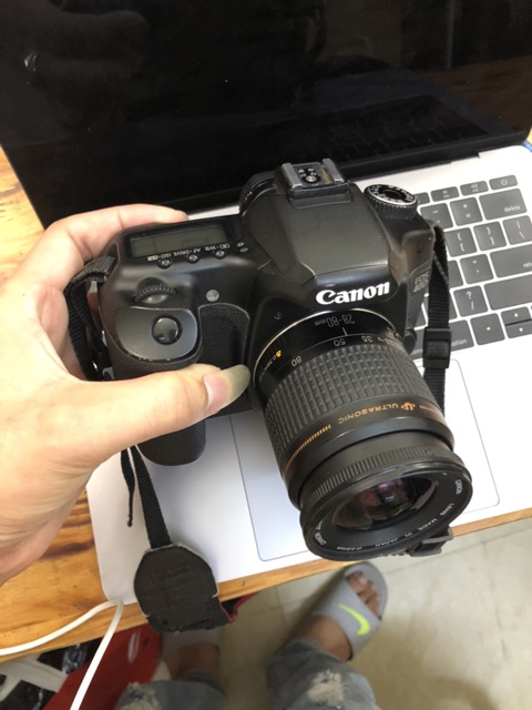 Máy ảnh Canon 40D kèm kit 28-80mm hoặc 18-55mm