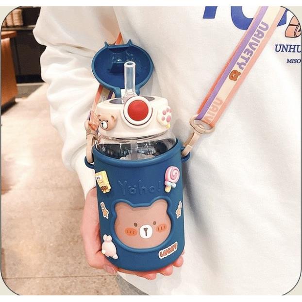 Bình nước cho bé đi học có ống hút quai đeo,ly nước cho bé cute siêu đáng yêu tặng kèm dây đeo, miếng dán stickcơ