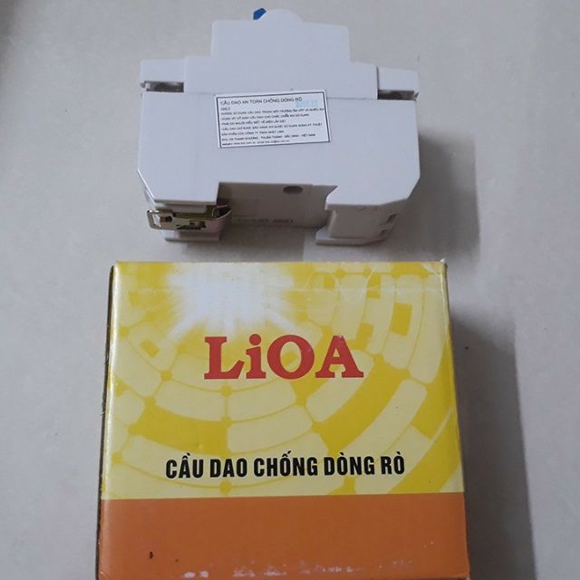 CB chống giật Lioa 40A dòng rò 30mA RCCB tặng hộp đựng