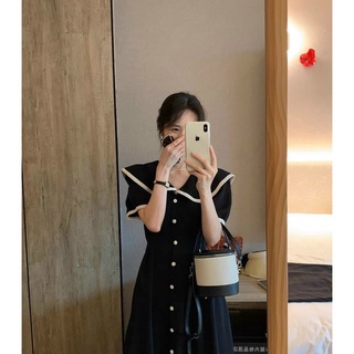 đầm đen viền trắng nút bọc 14082