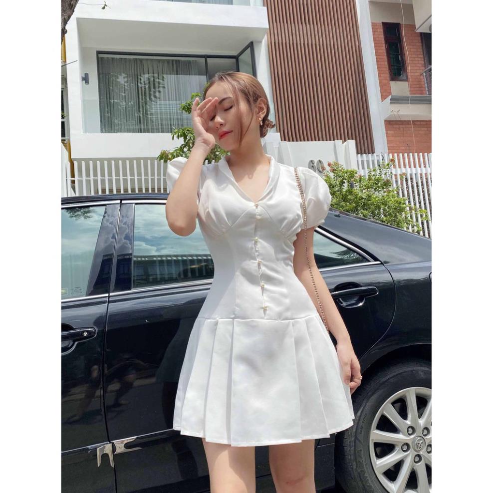 tùng xếp ly đính nút Váy sang trọng cao cấp dáng xòe tay ngắn