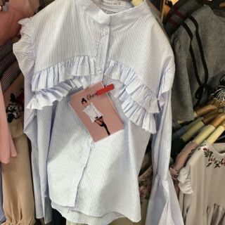 Áo sơ mi Thái lan giá #217.000 từ fb Võ thị thùy nhi