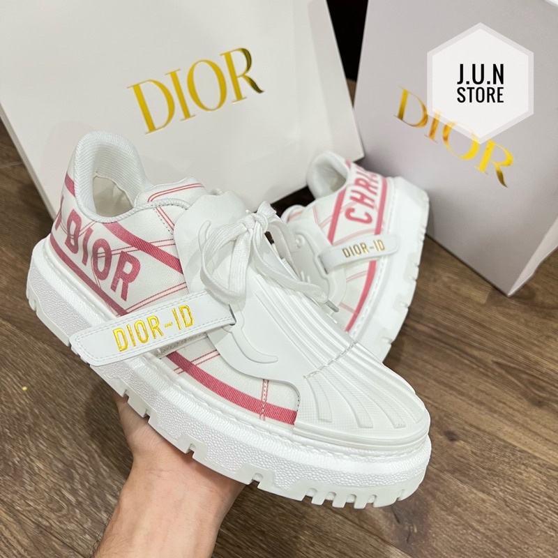 GIÀY CHRISTAN DIO TRẮNG HỒNG ID SNEAKER LAI AU