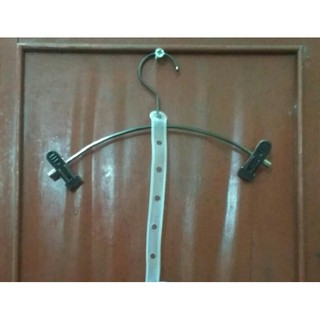 Kẹp Sắt Cong Trẻ Em 25 Chiếc GIÁ SỈ Treo Quần Áo Trẻ Em