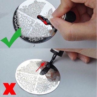 con dấu silicon in hình móng tay
