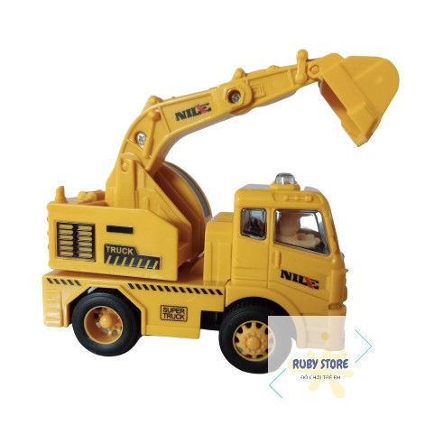 XE CẦN CẨU ĐẨY TRỚN CHẠY NHANH, CÓ NGƯỜI NGỒI LÁI