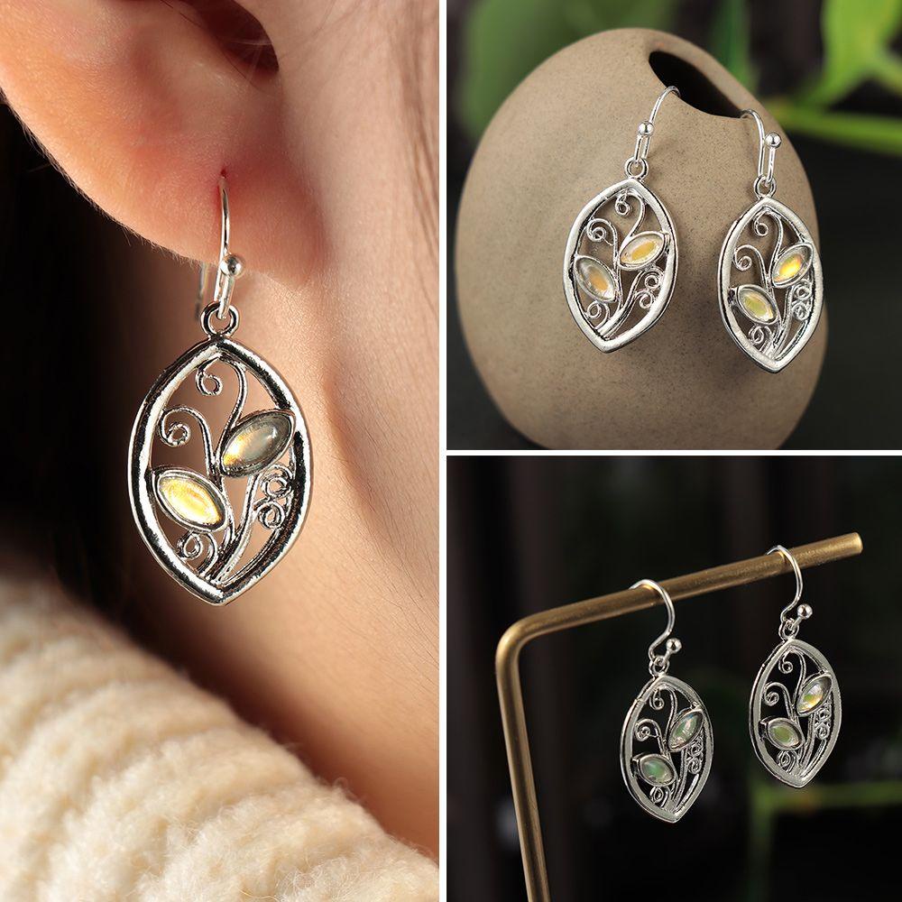 Cầu Vồng LEILY|Bông Tai Nữ|Móc Trang Sức Đám Cưới Hình Chiếc Lá