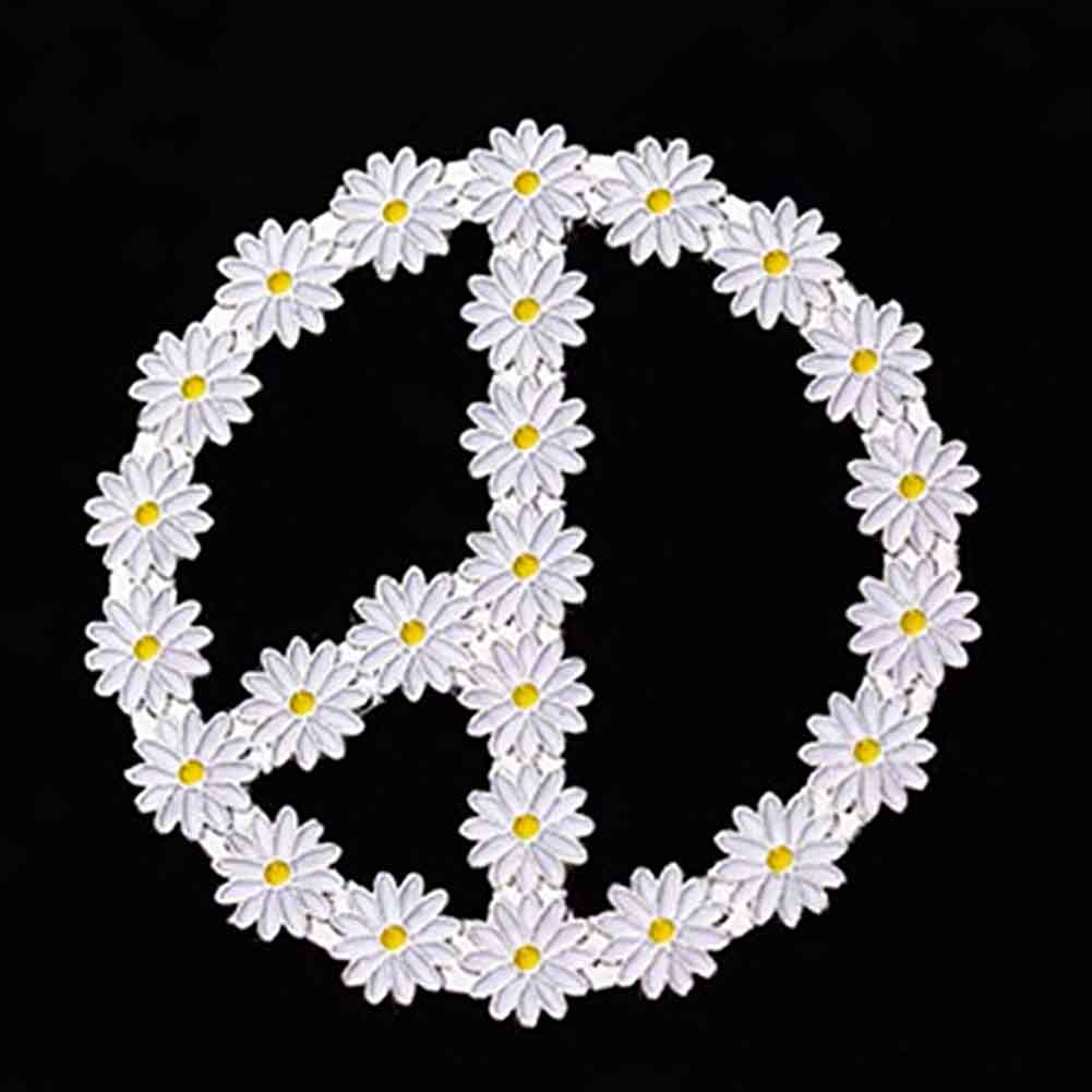 Ghim Cài Áo Hình Tròn Họa Tiết Hoa Cúc Thời Trang