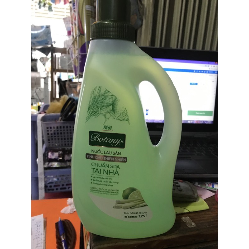 Nước Lau Sàn Gỗ Botany Hương Sả Chanh Chai 1.25L