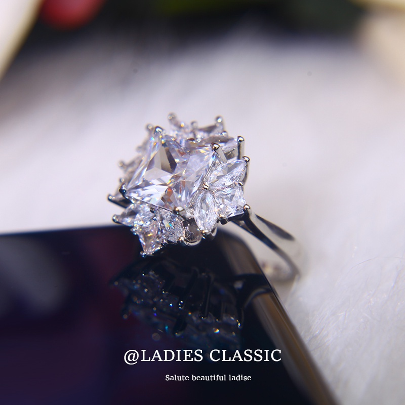 Nhẫn Mạ Bạc Đính Kim Cương Lấp Lánh Siêu Nhấp Nháy Thời Trang Cho Nữ