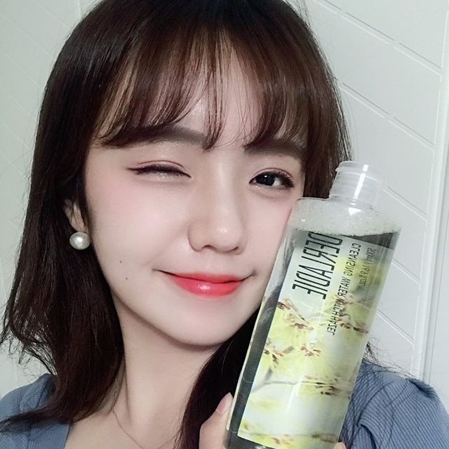 Nước Tẩy Trang, Nước Hoa Hồng Derladie 500ml