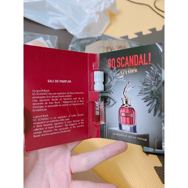 Vial nước hoa So Scandal