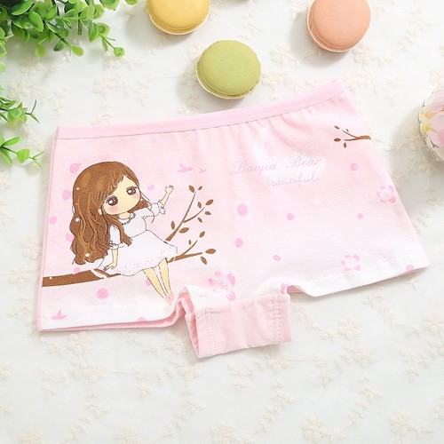 Combo 4 Quần chip đùi, quần lót cotton họa tiết búp bê đáng yêu cho bé gái,  4 màu, SIZE 4-6 tuổi