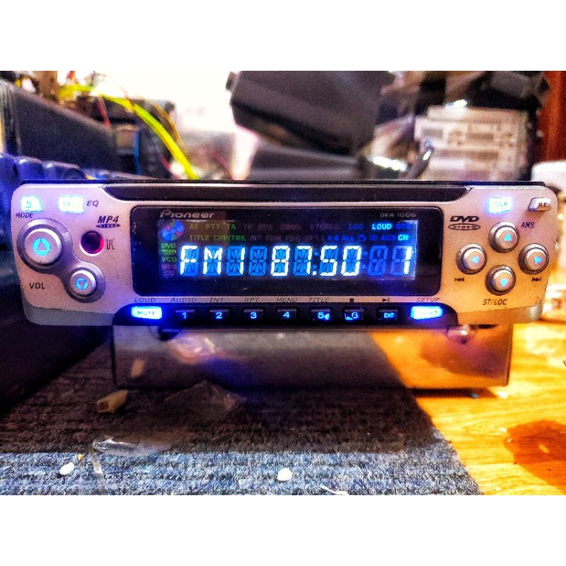 Đầu DVD MP4 PIONEER DEH 1066 có AUX loại 1Din