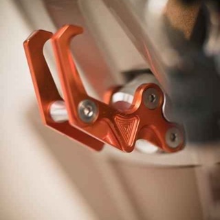 Móc treo đồ gắn xe máy - namlt