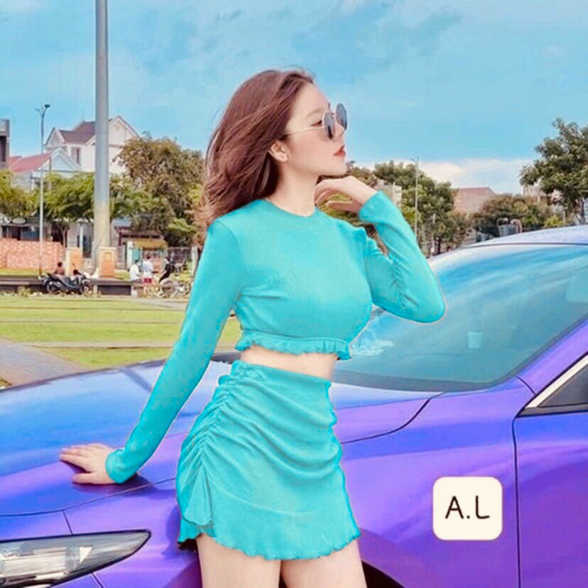 Set Váy Cực Chất Áo Croptop Tay Dài Chân Váy Đuôi Cá Ngắn Nhúng Hông