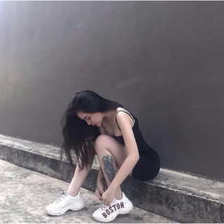 Giày sneaker thể thao chữ Boston đỏ