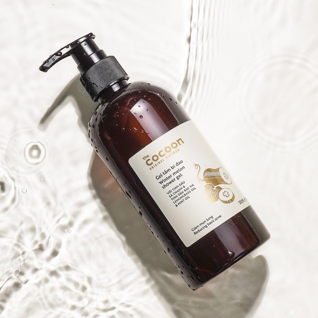 Gel Tắm Bí Đao Cocoon Giúp Giảm Mụn Lưng Winter Melon Shower - Chai 310ml