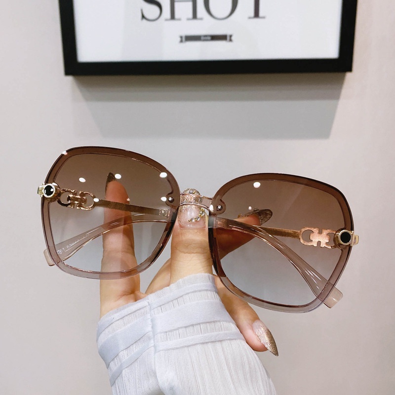 Kính Mát Tròn Chống Tia UV Thời Trang Cho Nữ