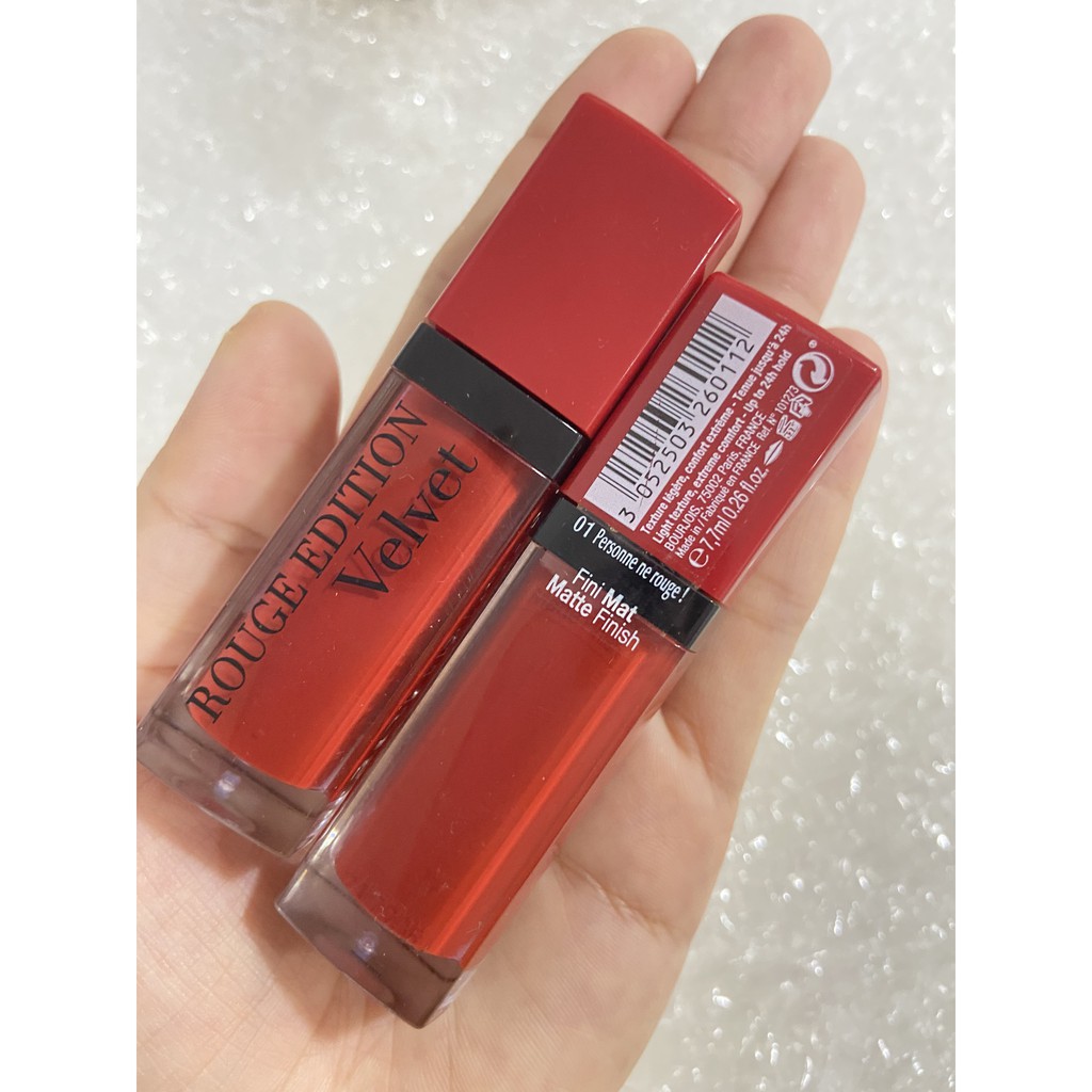 SON BJ VELVET 01-MÀU ĐỎ TƯƠI nổi bật (Bourjois Rouge Editon Velvet Personne Ne Rouge số 01)