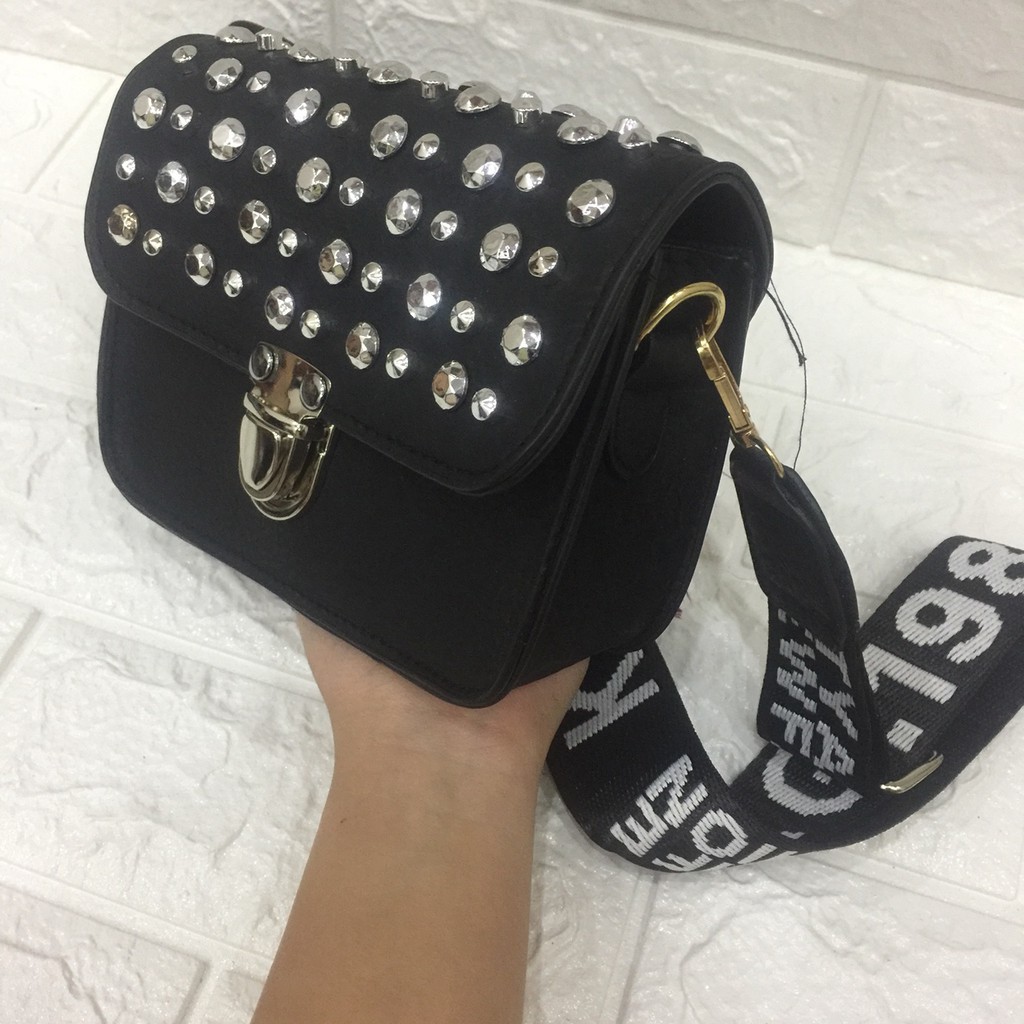 Túi Đinh Sập Siêu Hót (18x12)