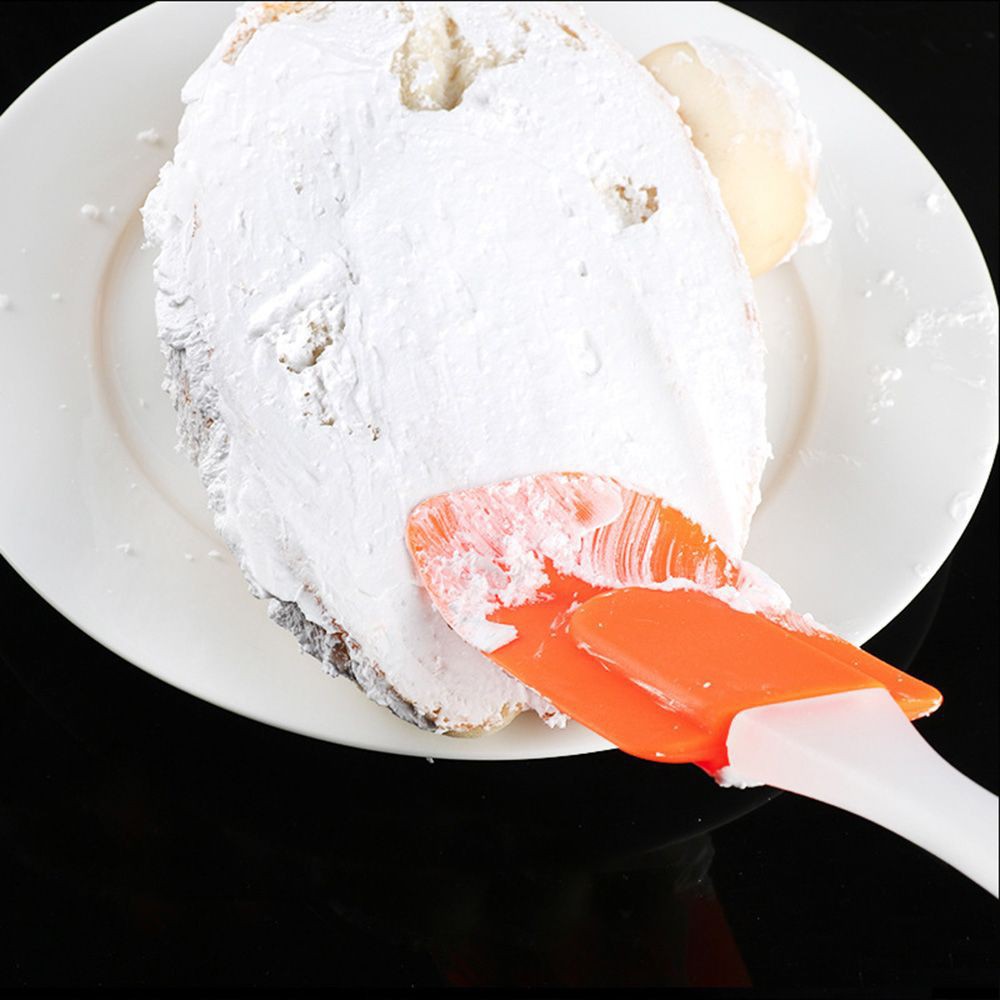 Dao phay silicone làm láng bề mặt bánh