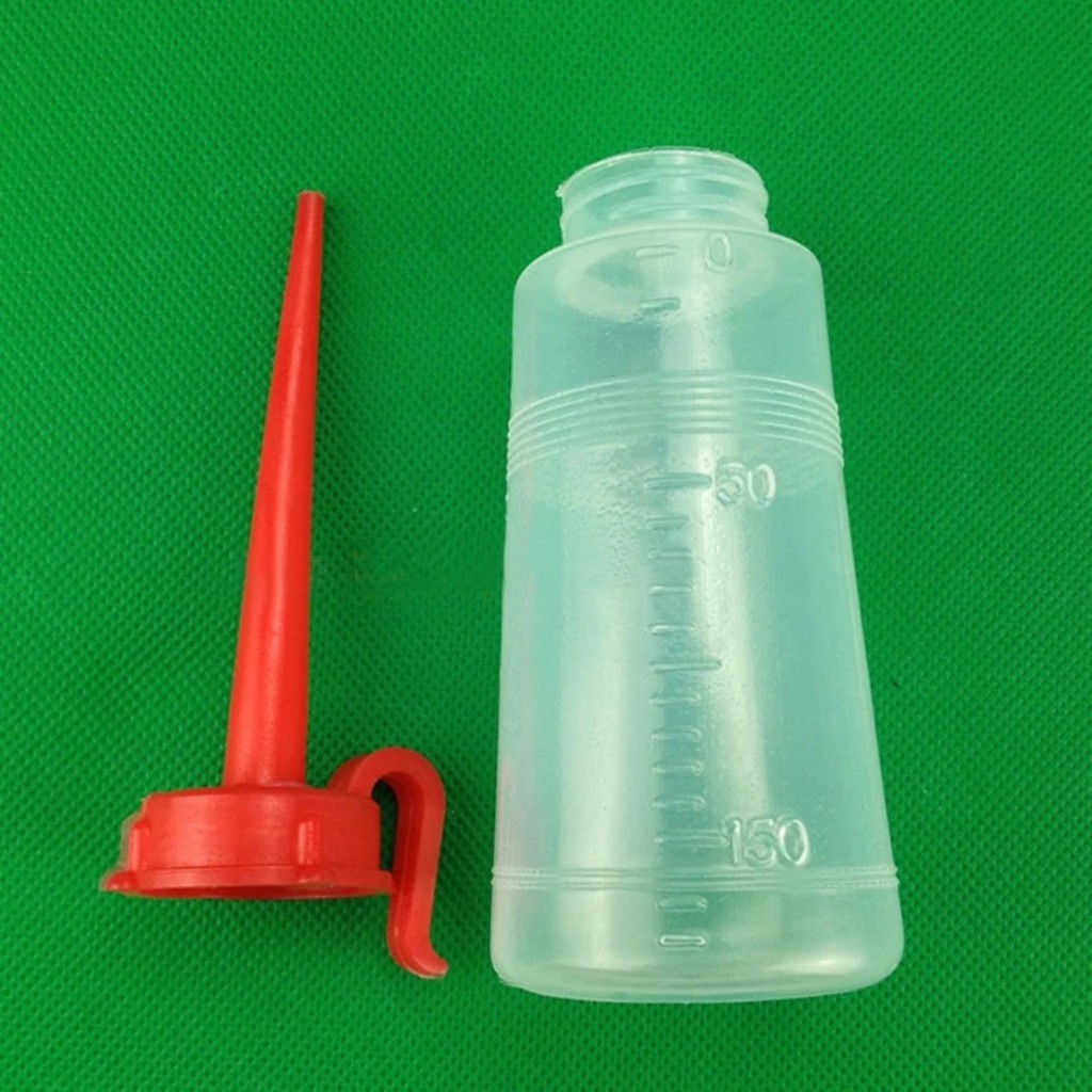 Bình tra dầu máy có chia vạch 150ml