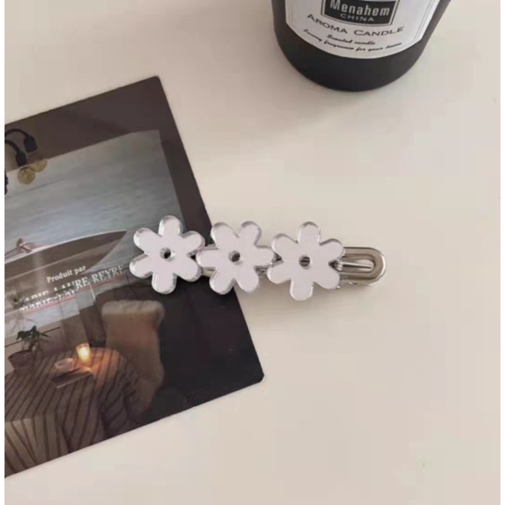 Kẹp Tóc Hình Hoa Màu Bạc Đơn Giản Dễ Thương Phong Cách Hàn Quốc Cho Nữ