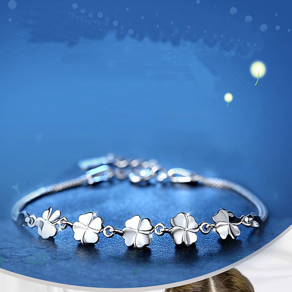 Vòng Tay Mạ Bạc Hình Cỏ Bốn Lá Dễ Thương Cho Nữ