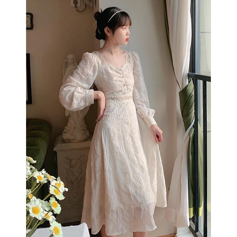 Đầm Dài Tay Phối Ren Họa Tiết Thêu Phong Cách Pháp Thời Trang Cho Nữ