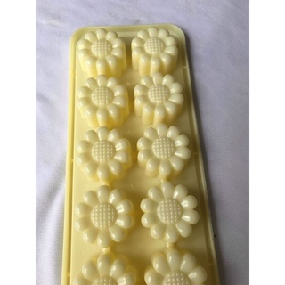 Khuôn 10 hoa cúc thạch rau câu trái cây phô mai  - Flower ice tray jelly mold