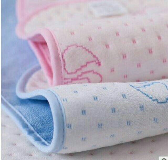 Thảm lót/ Miếng lót chống thấm 4 lớp 💖FREESHIP💖 2 mặt bông, hàng loại 1