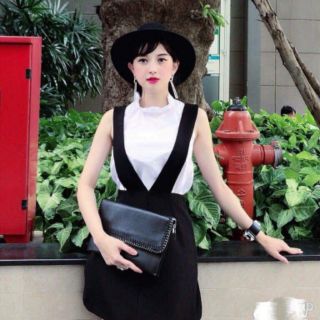 Set áo voal kèm váy yếm