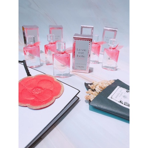 Nước hoa mini nữ La Vie est Belle en Rose của hãng LANCOME  - M112